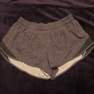 Lululemon Hotty Hot shorts size 8